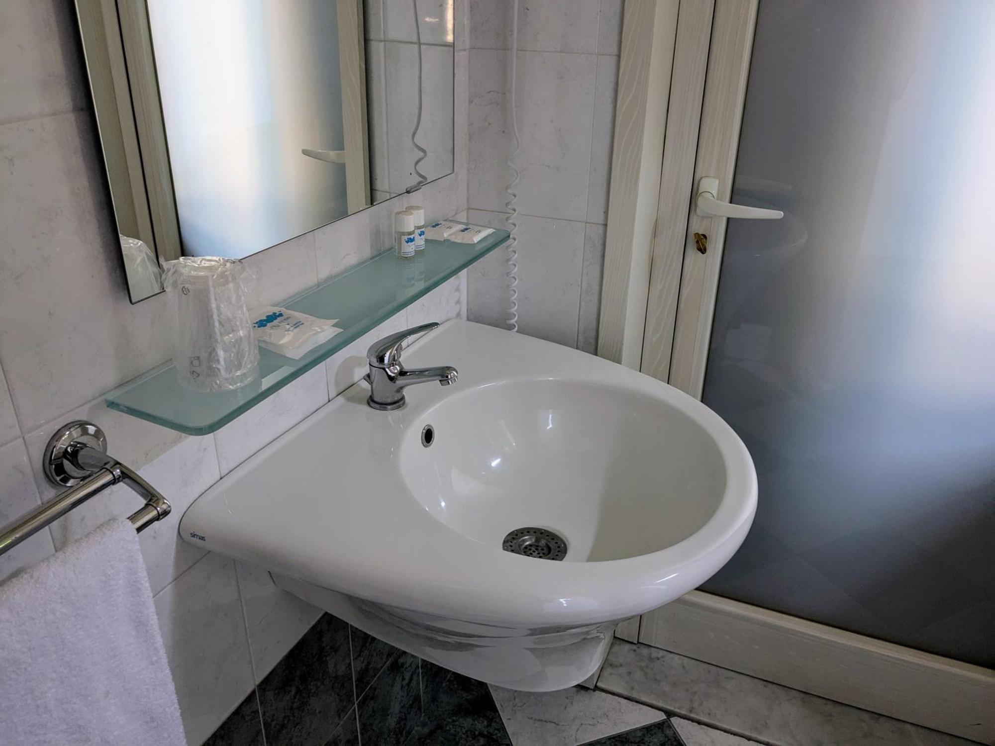 Athena Hotel Pise